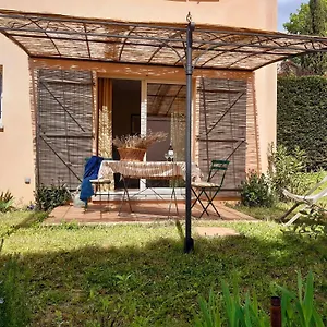  Hébergement de vacances Les Merles : Joli Dans La Campagne Aixoise.